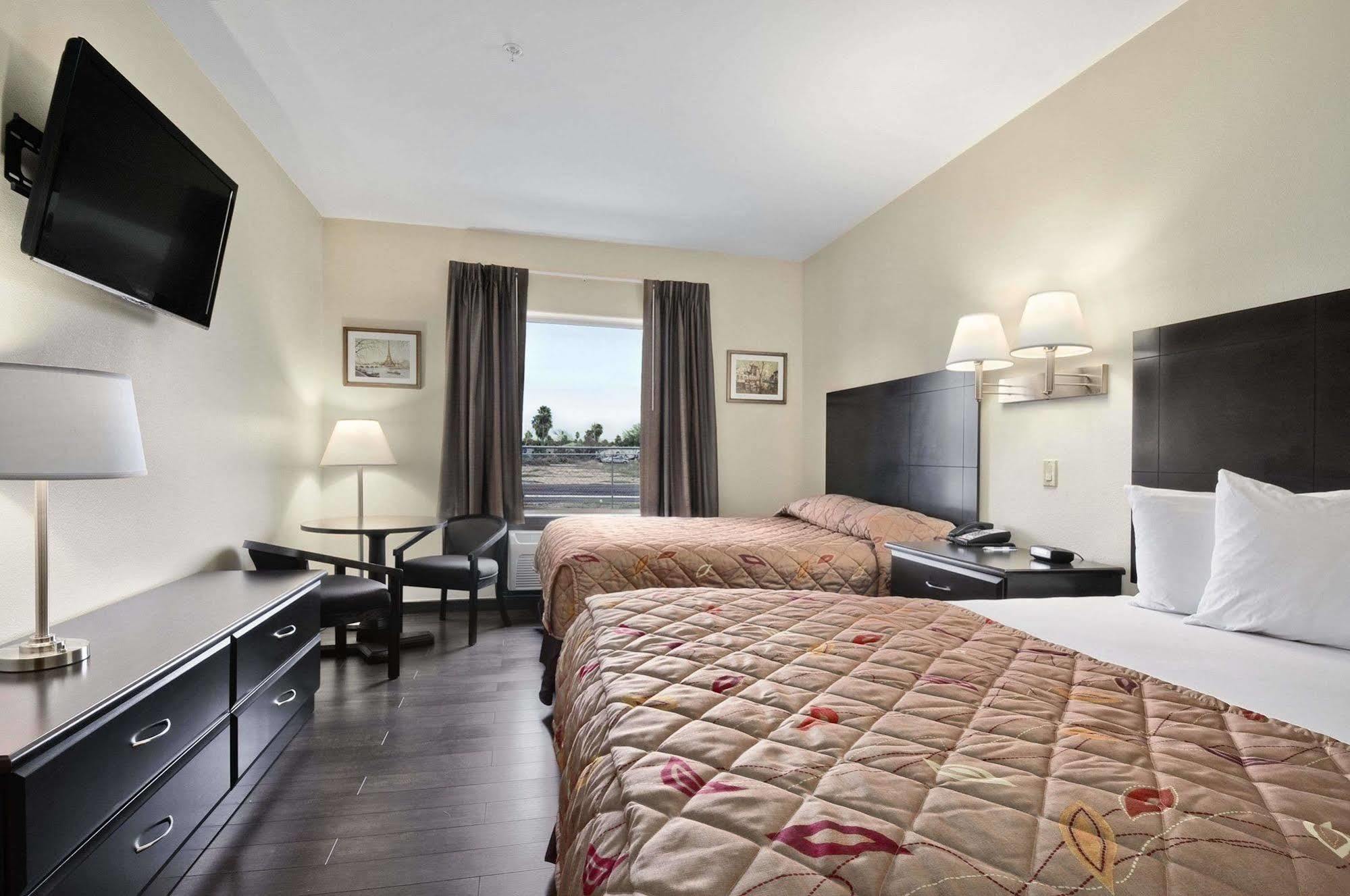Travelodge Pharr McAllen Extérieur photo