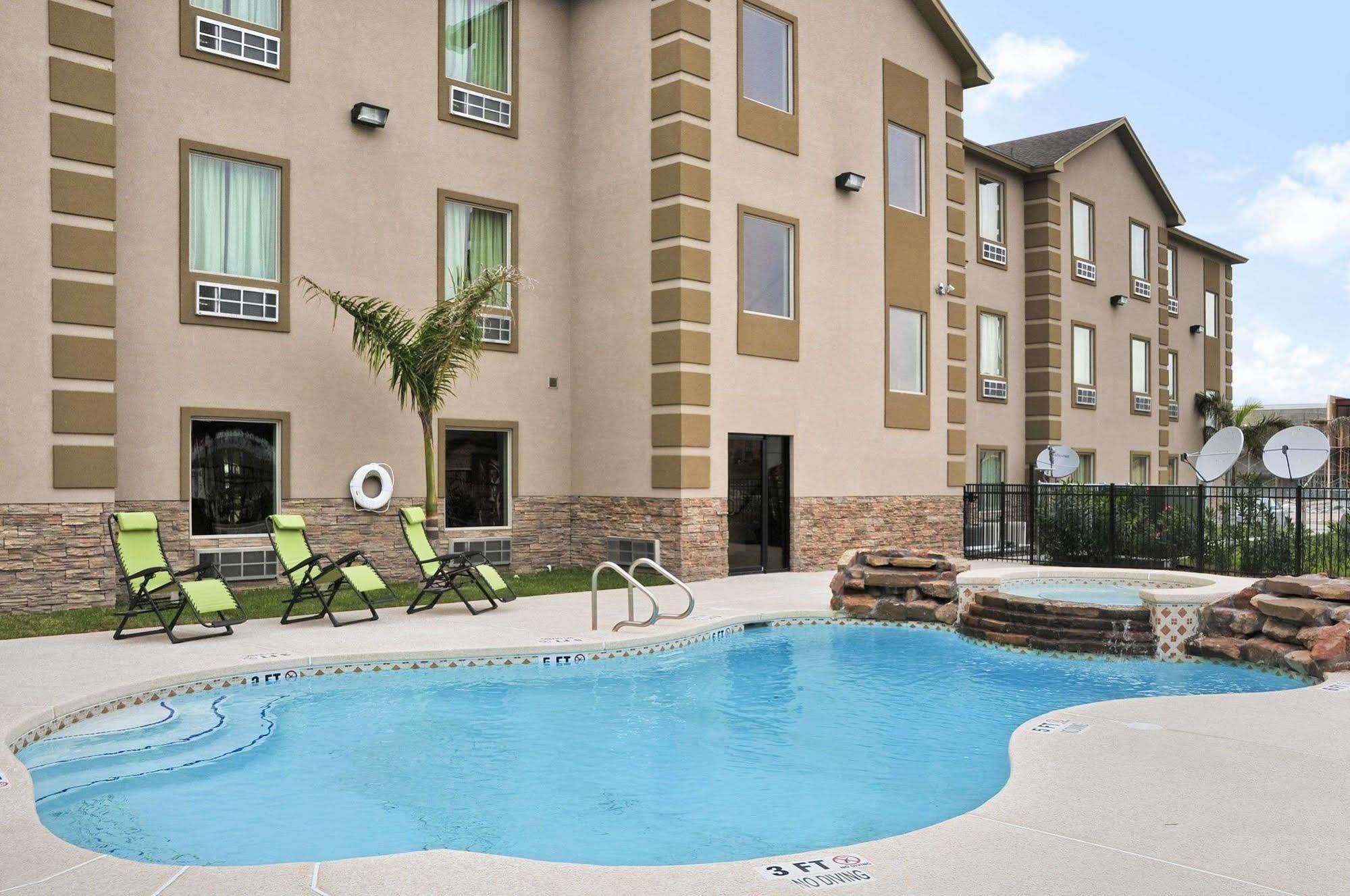Travelodge Pharr McAllen Extérieur photo